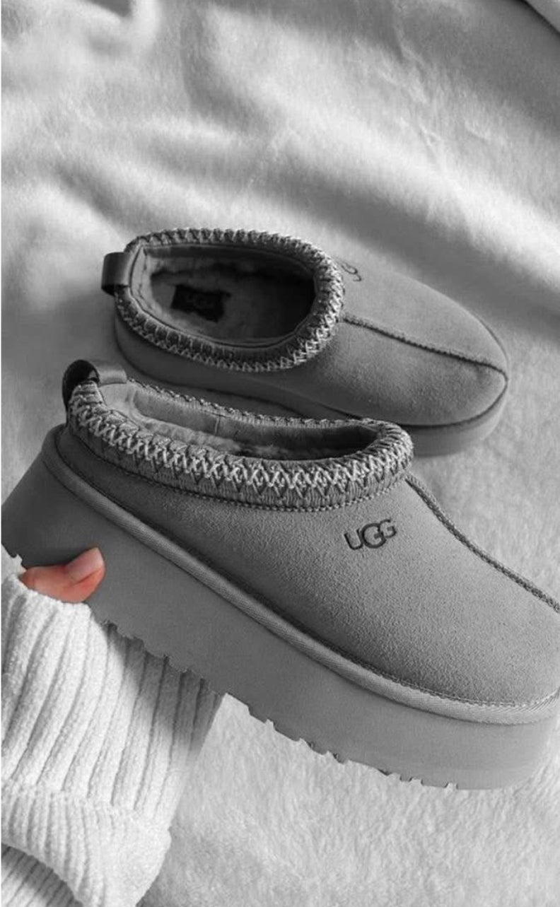 UGG