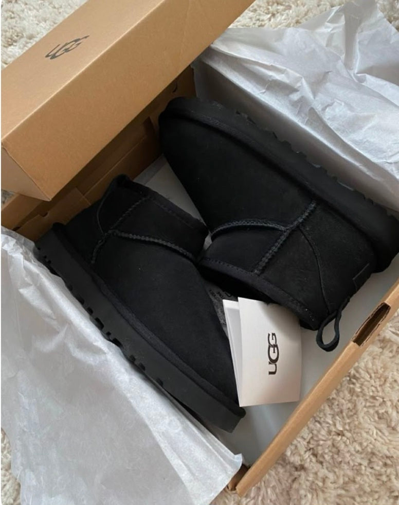 UGG
